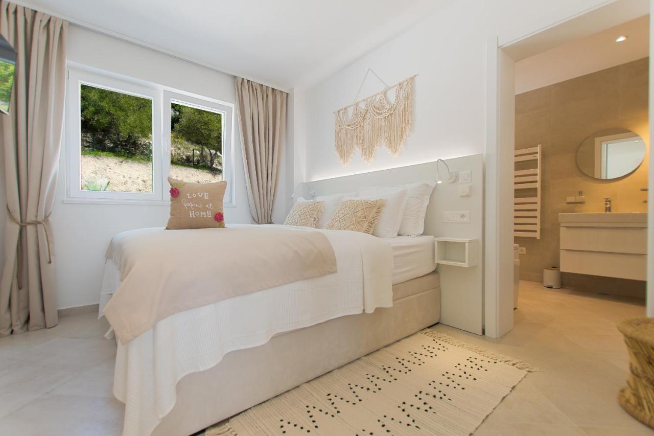 Smaragd - Perle - Luxury With Shared Pool Apartament *