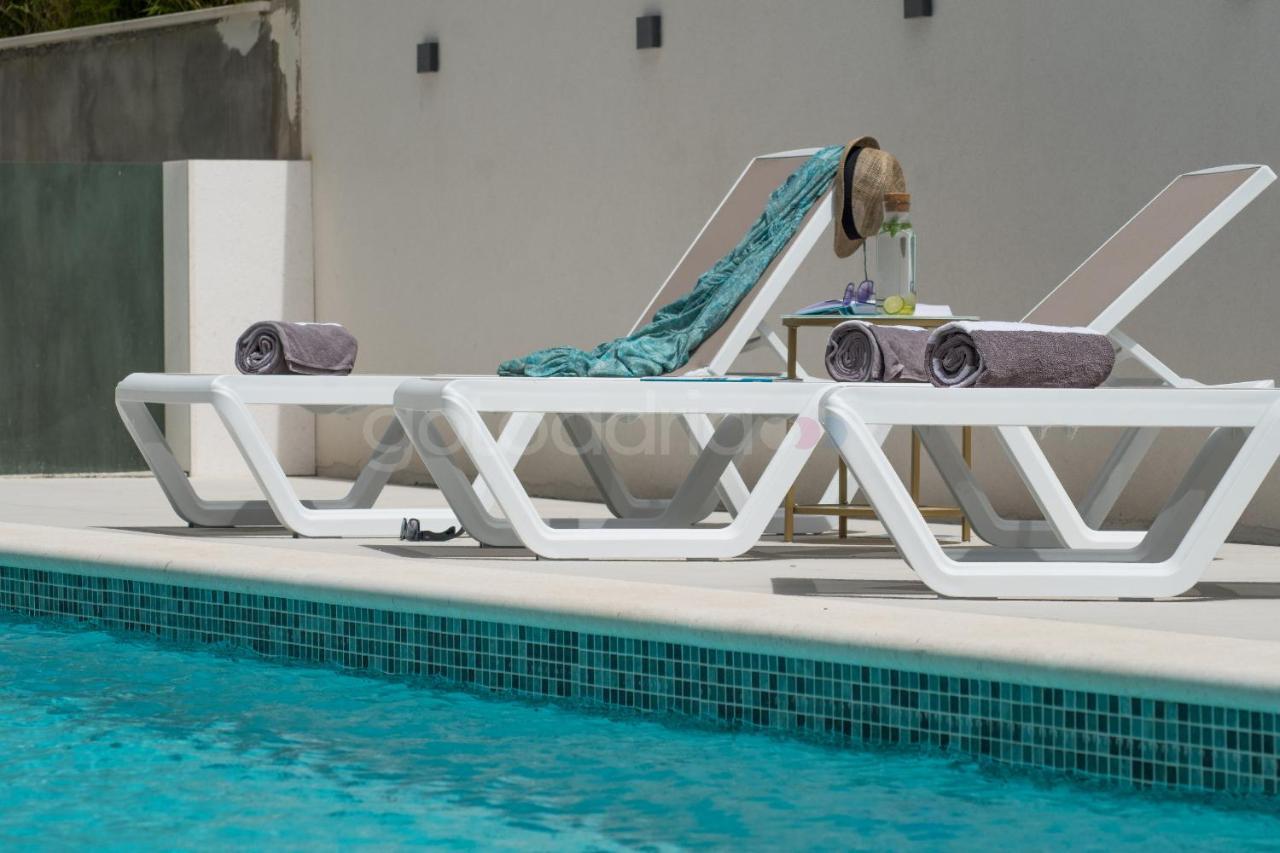 Smaragd - Perle - Luxury With Shared Pool