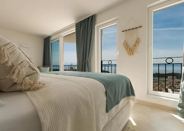 Villa Smaragd - Perle - Luxury Apartments With Shared Pool